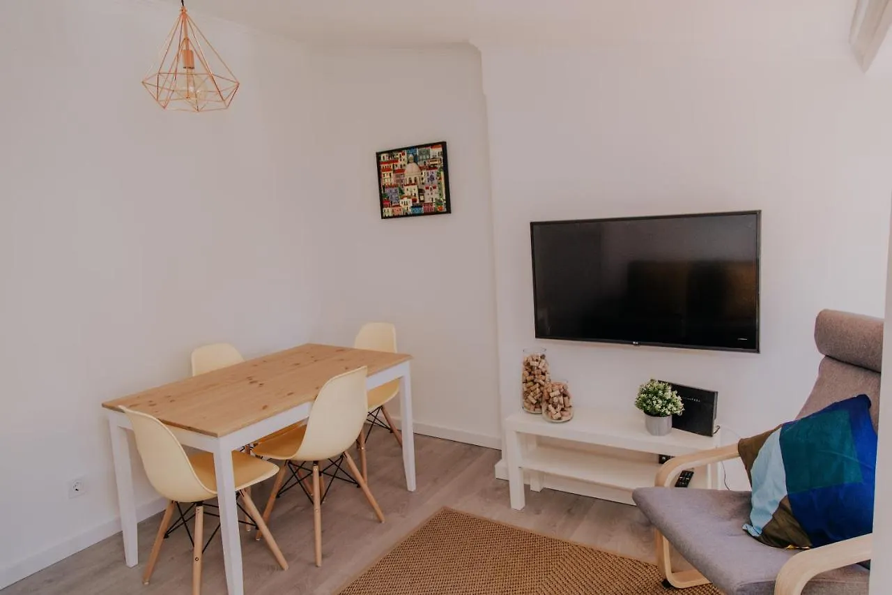 Апартаменты A Casa Do Jardim A Estrela III Лиссабон 0*,